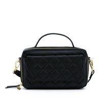 05080702100211_Naomi_Quilted-Black_01